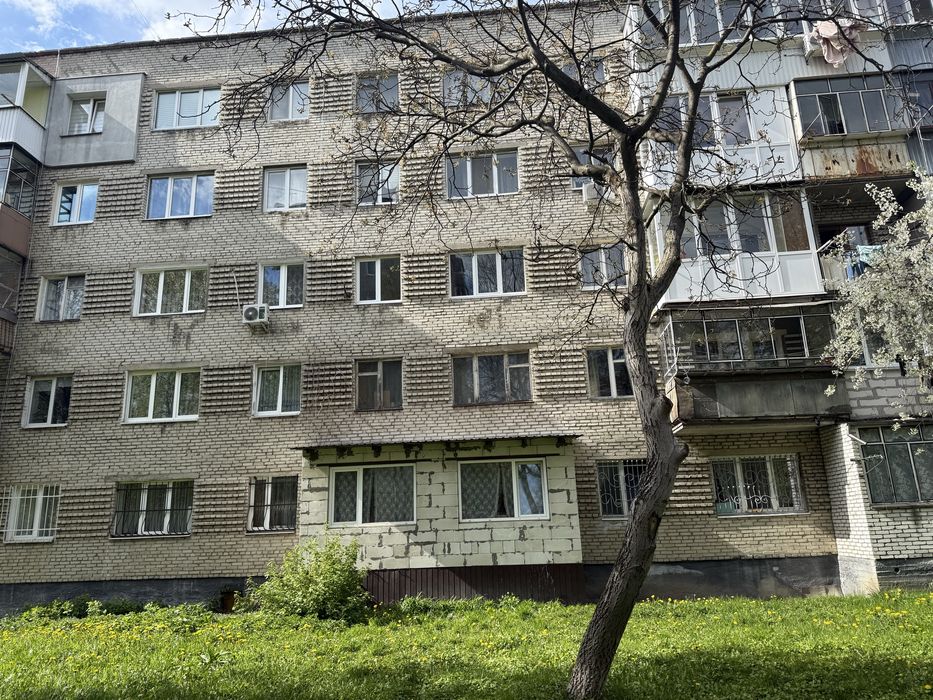 Продаж 3к квартири вул. Петлюри, Франківський район