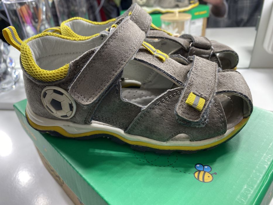 Босоніжки Happy Bee