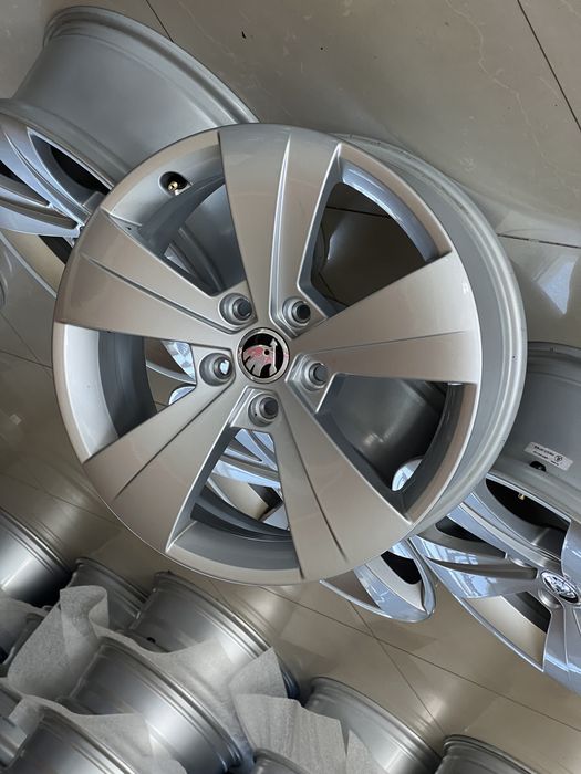 Диски оригінал R17/5/112 Skoda Superb Octavia VW Passat B7 B8