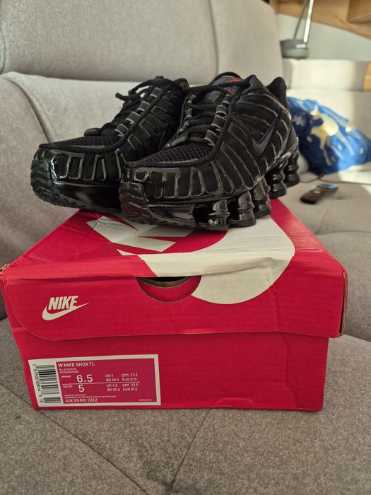 Sprzedam buty NIKE SHOX TL