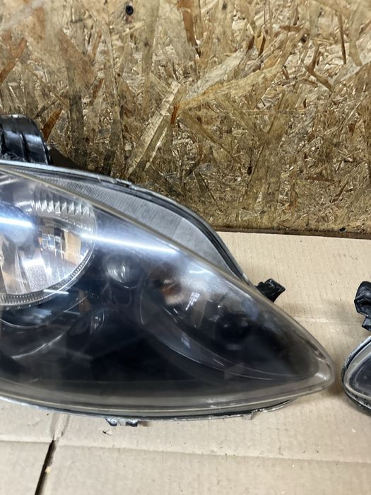 Передні фари Seat Altea Toledo Сеат Альтеа Толедо 2004-2009