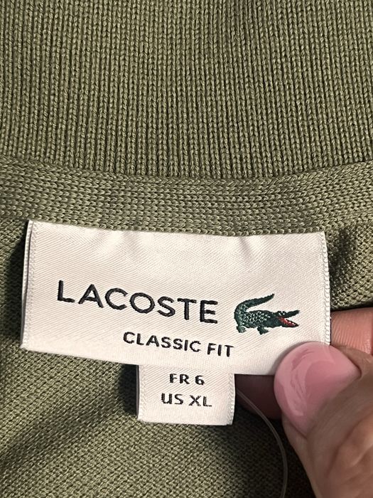 Лонгслив бренда Lacoste original