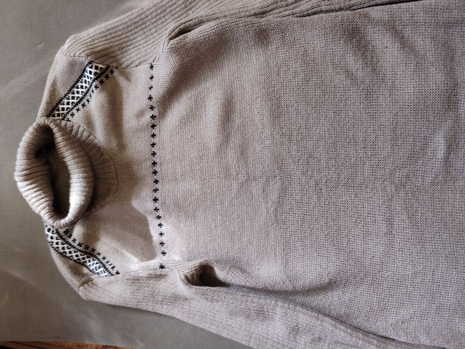 Продам платье теплое