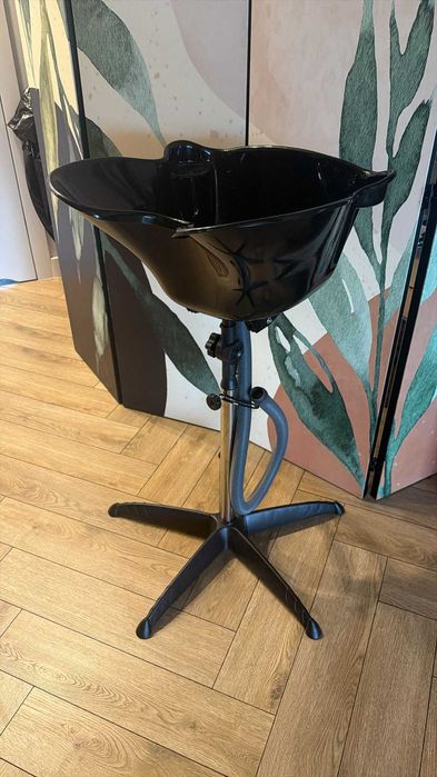 Myjka fryzjerska przenośna czarna jak nowa