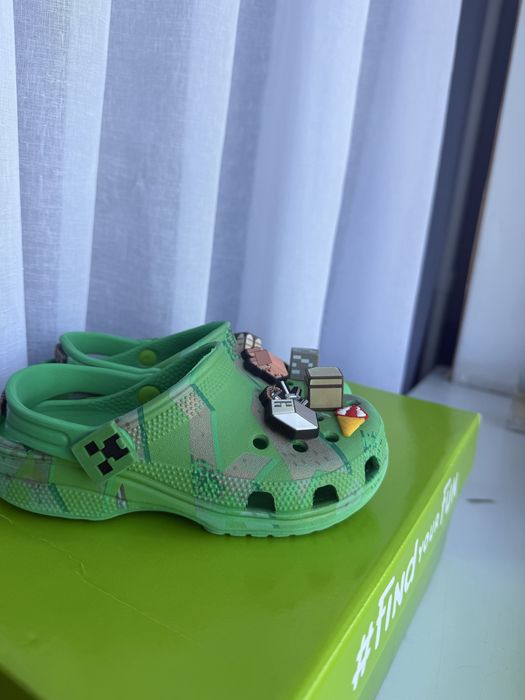Босоніжки сандалі крокси crocs 12c