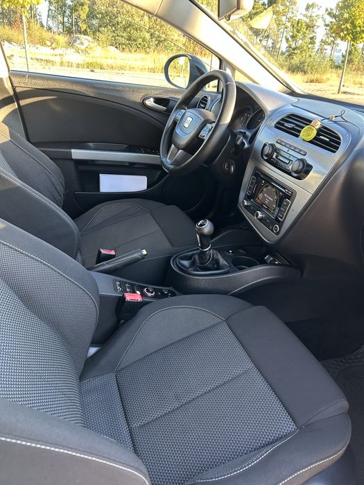 Seat Leon 1.6 tdi — photo 5