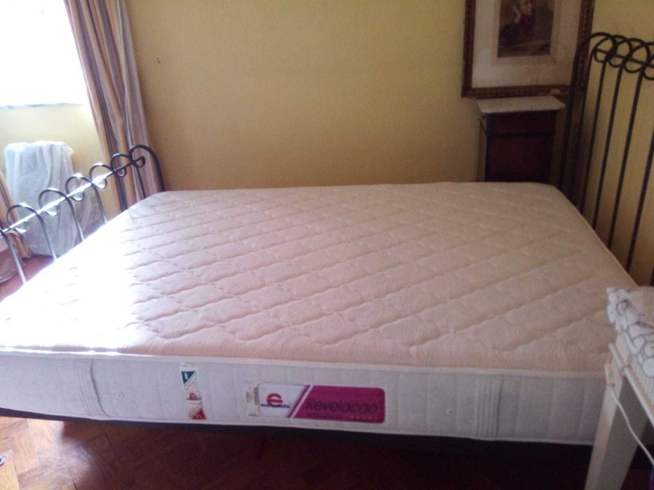 Cama+colchão+estrado