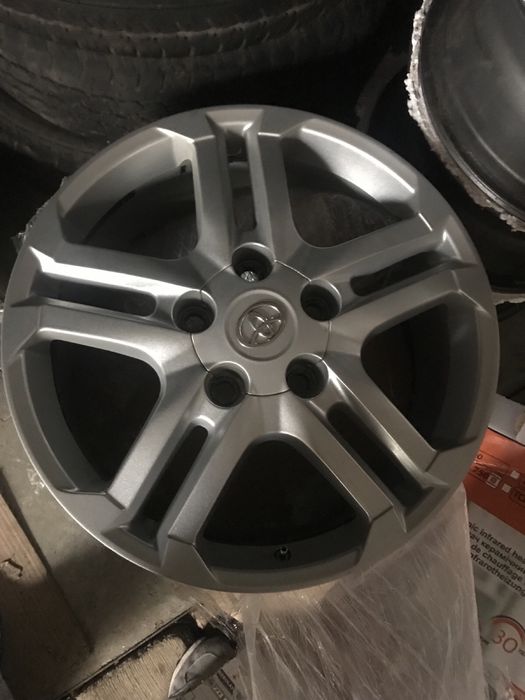 Продам диски на Тойота LC200