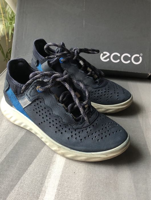 Продам кросівки шкіряні ECCO 30p.