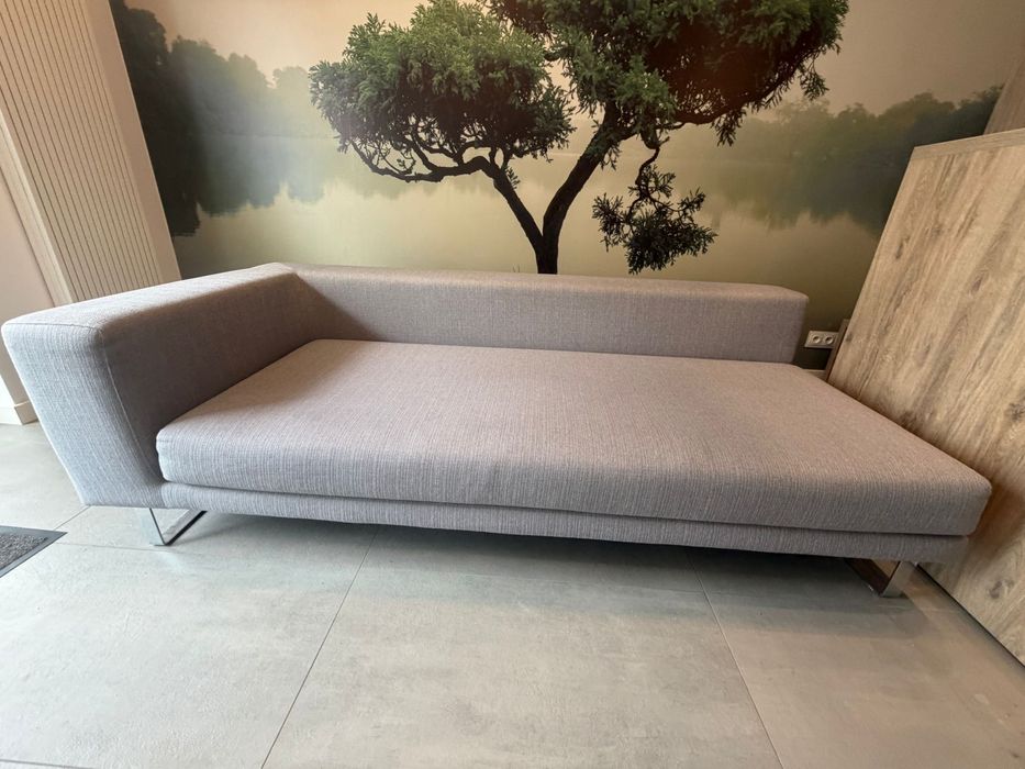 Piękna sofa 3-osobowa szara, nowoczesna, bardzo wygodna, stan dobry