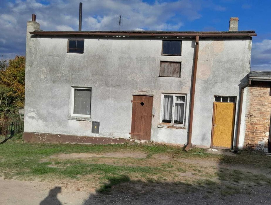 Dom z działką -  Dobiegniew