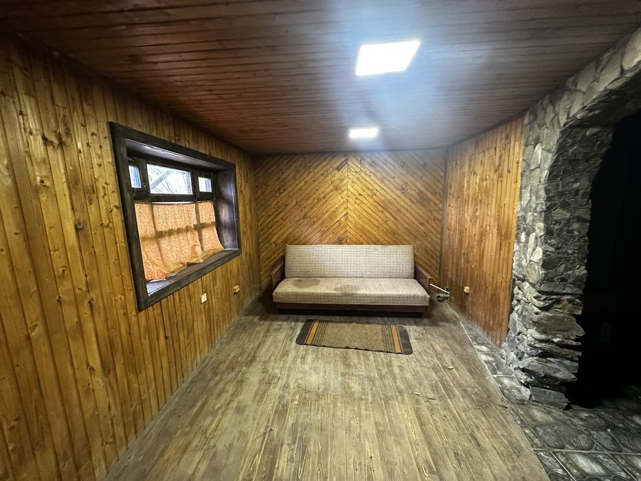 Продається та здається в оренду дача та земля біля річки!