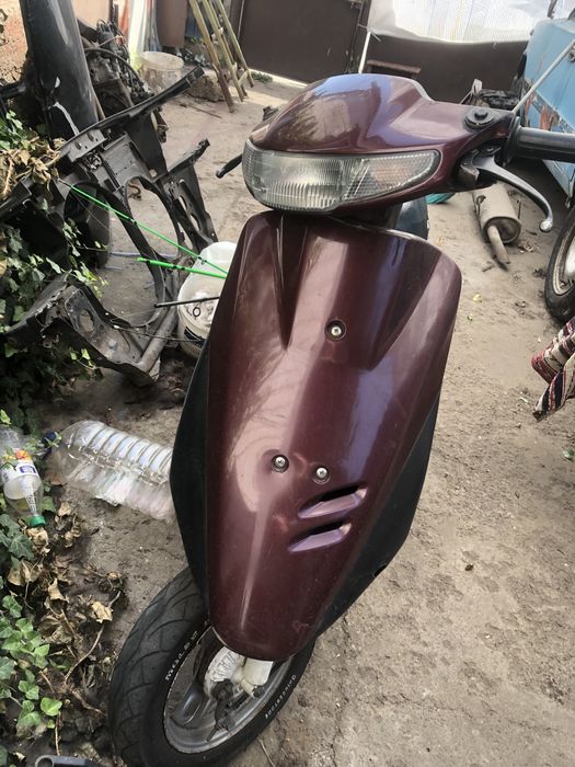 Продам скутер хонда дио 27