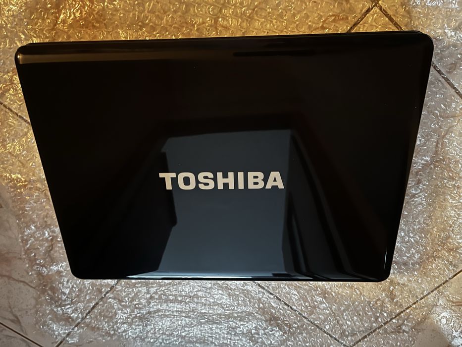 Toshiba Satellite P300 - 23E
