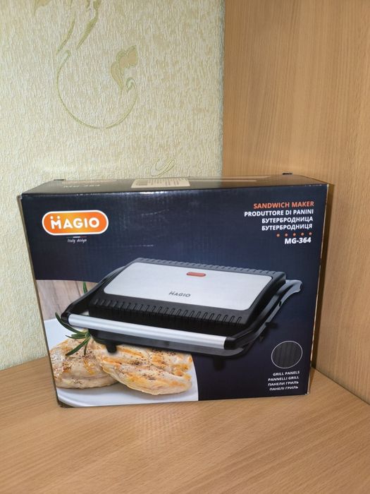 Професійна сендвічниця Magio MG-364 з антипригарним покриттям