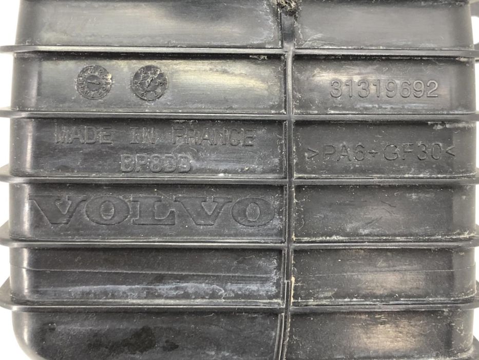 Резонатор повітряного фільтра VOLVO XC60 2013-2017 31319692