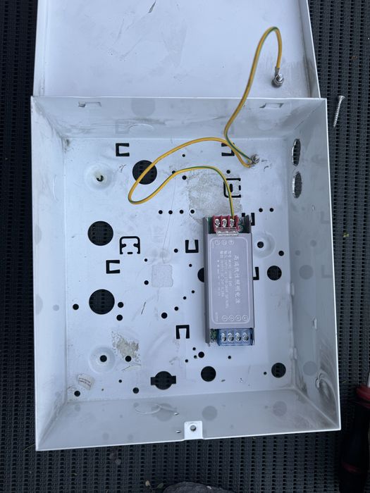 Fonte alimentação 24v 4.16A com caixa