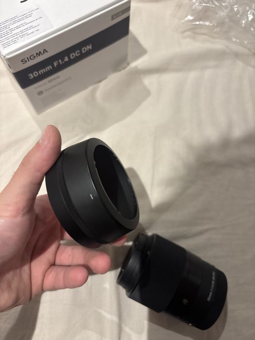 Sigma 30mm F1.4 DC DN