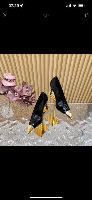 Нові модні туфлі