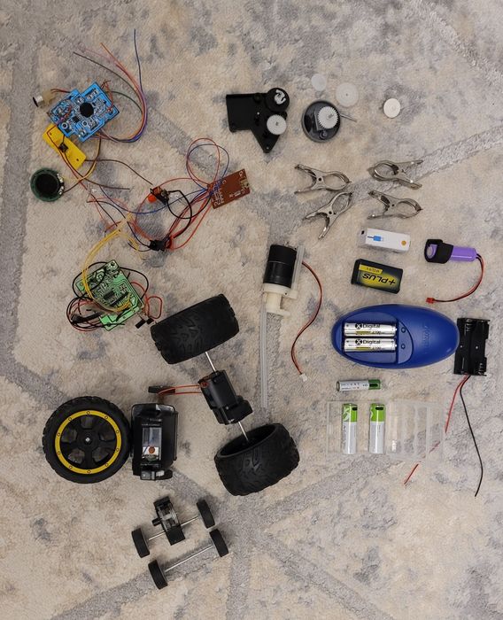 Моторчики,шестерні,для саморобок