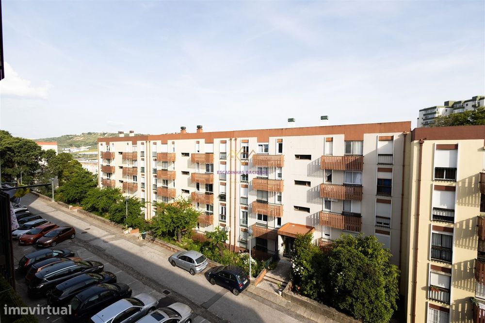 T3+1 Santo António dos Cavaleiros