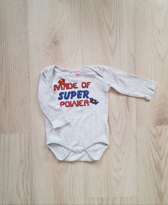 Body niemowlęce Superman