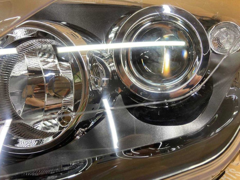 Фари передние на Renault Laguna 3 (Рено Лагуна 3) 2007-2010 ЧОРНІ