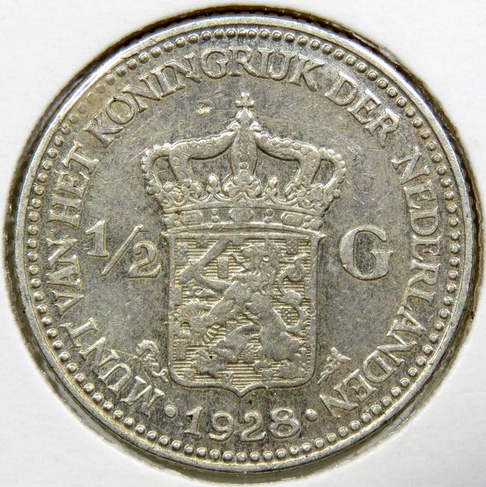 HOLANDA - Moeda em Prata.  ½ GULDEN – RAINHA WILHELMINA / 1928