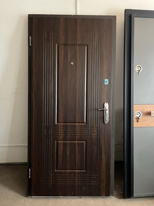 Двері вхідні Броньовані  РОЗПРОДАЖ