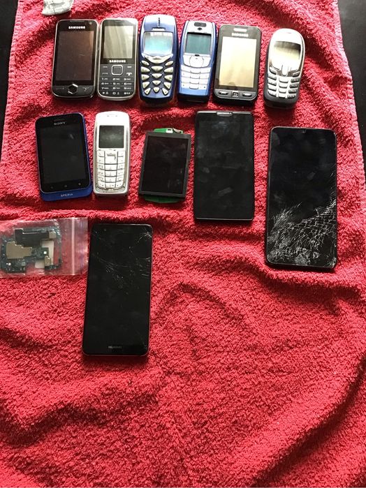 Продам  ,кнопкові телефони nokia,samsung,simens