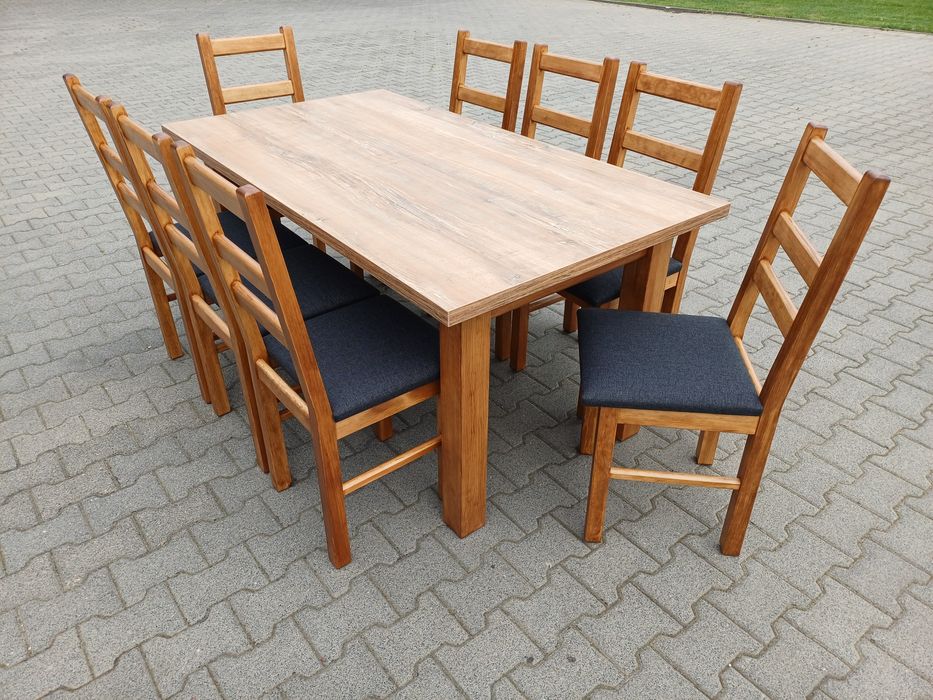 Stół rozciagany  185x95x76 plus 60wkaldka I 8 krzeseł blat drewno retro bardzo mocne