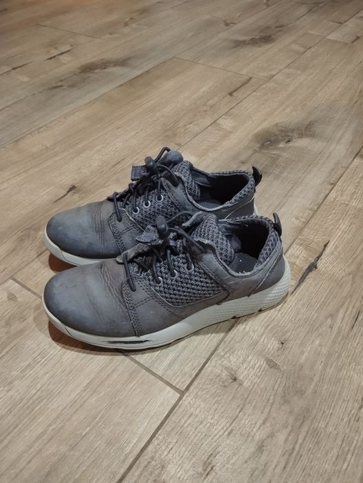 Buty skórzane młodzieżowe Timberland rozmiar 34