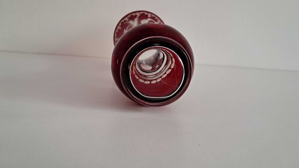 Wazon Rubinowy Bohemia