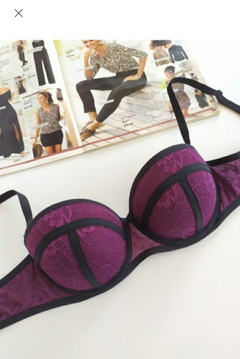 Стильний бюстик H&M. колір бордовий