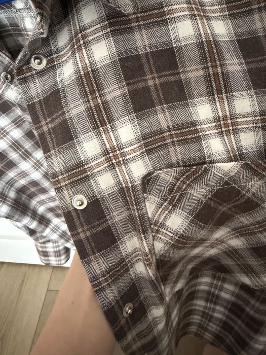 Коричнева базова сорочка