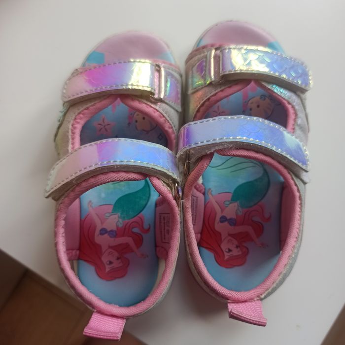 Sandały Princess CCC migające diody rozmiar 27 stan idealny