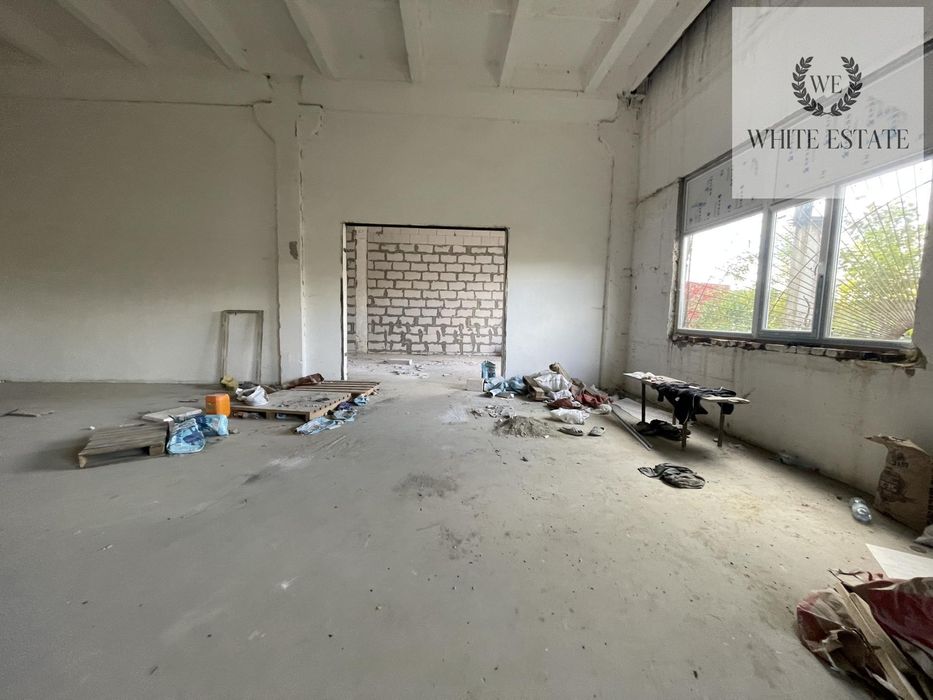 Приміщення в промисловому районі