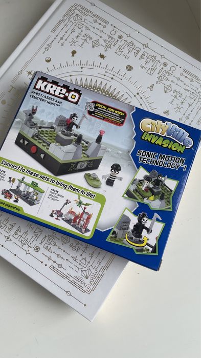 Hasbro kre-o klocki na baterie city ville