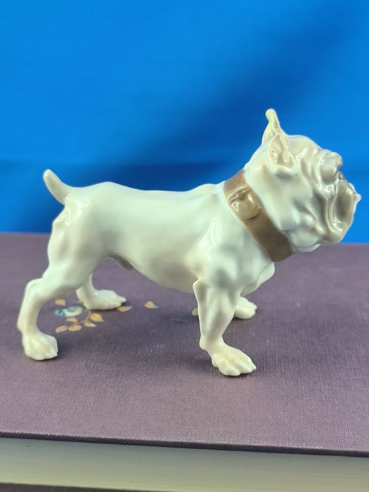 Pies Buldog Bing&Grondahl Kopenhaga #porcelana #figurka ozdoba #B&G