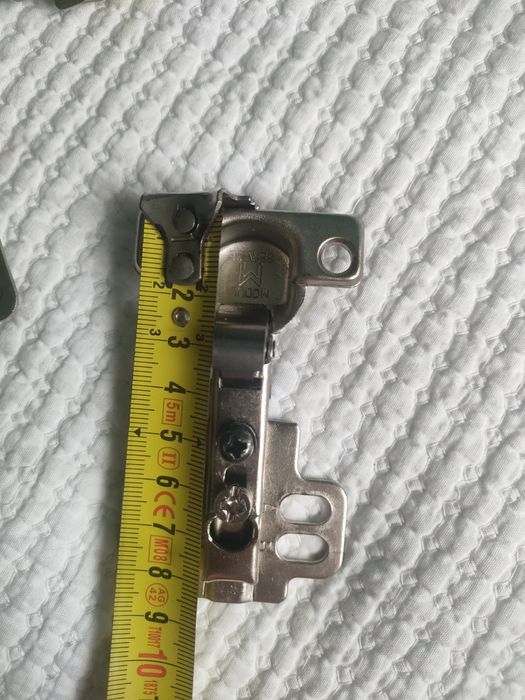 6 Cabinet Hinges64750964325507122