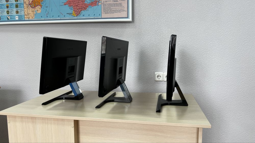 Продам 3 LED монітори Sumsung
