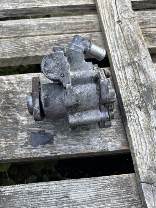 Pompa wspomogania LUK LF-30 E36E39 E46 E60 M54