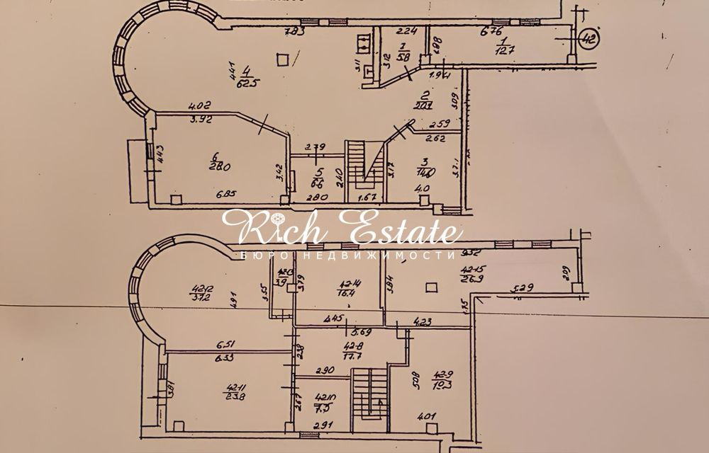 Поділ Видова квартира в клубному будинку Хорива 39/41