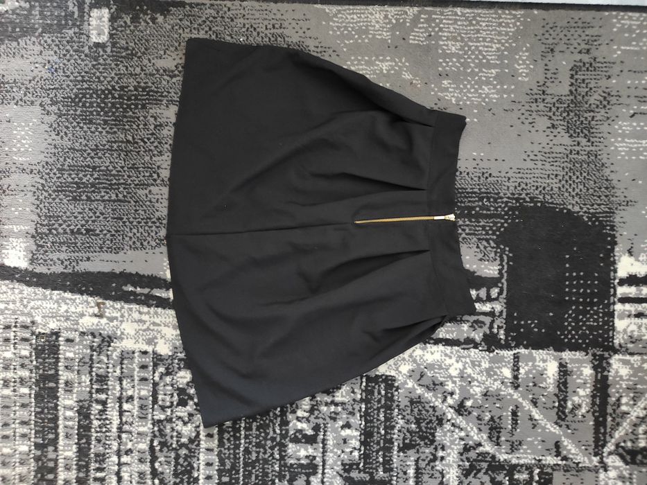 Spódnica z suwakiem roz S