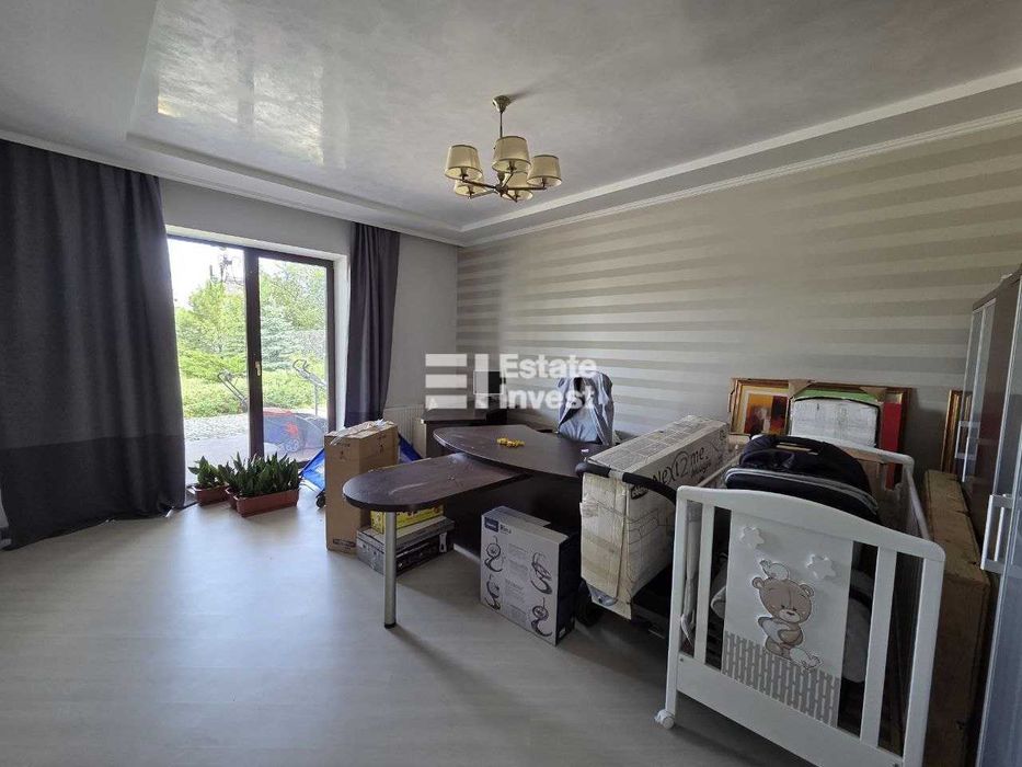 Продам будинок у с. Родичі