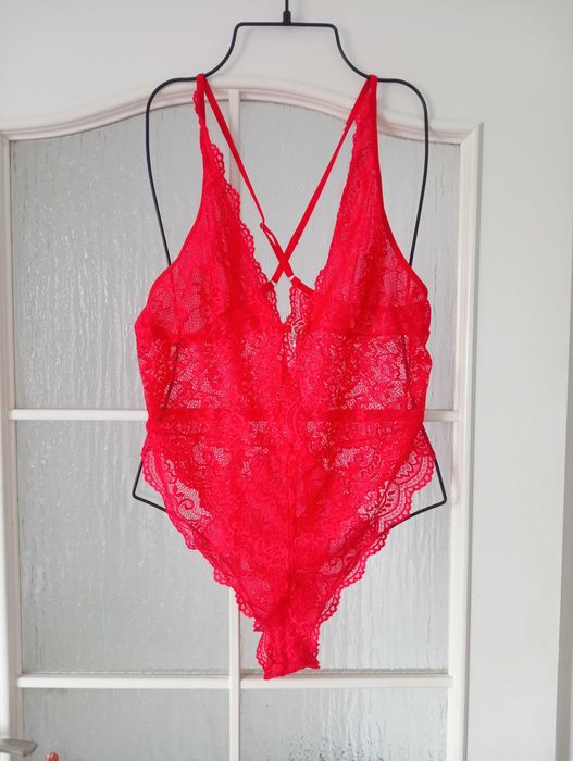 Seksi body z koronki,XL