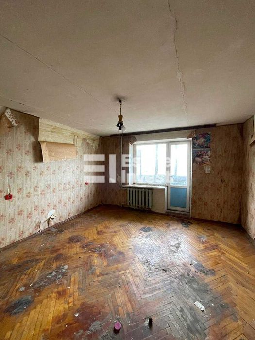 Продам 1 кімнатну квартиру, метро Теремки 15 хв