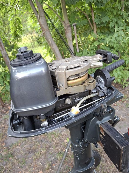 Silnik zaburtowy Mariner/Yamaha 4km  2t stopa S krótka