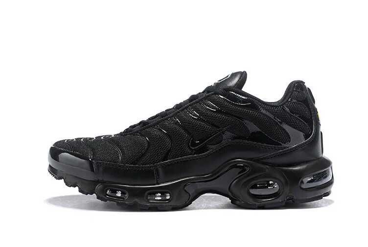 Air Max TN Plus Black R.40