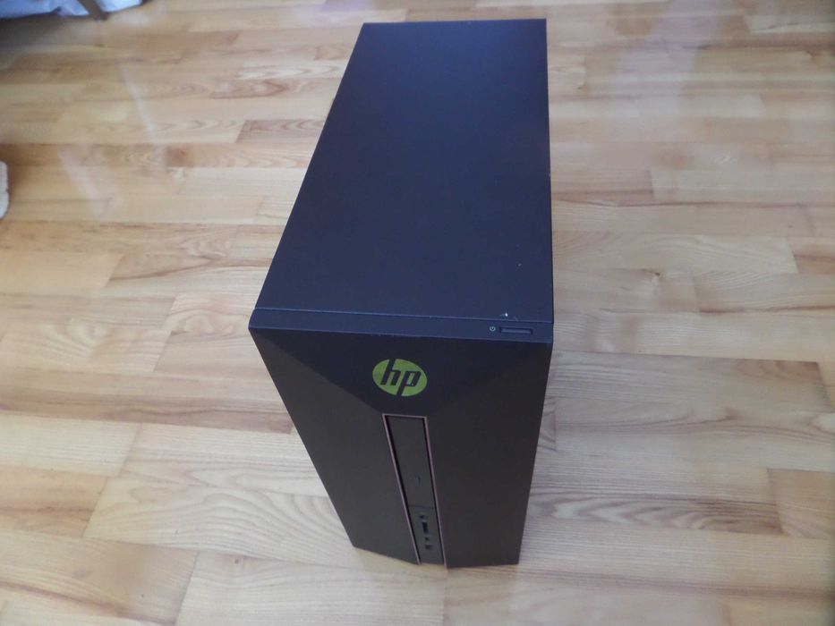 Komputer HP Pavilion Ryzen 1400 RAM  8GB SSD 120GB WiFi WIN10